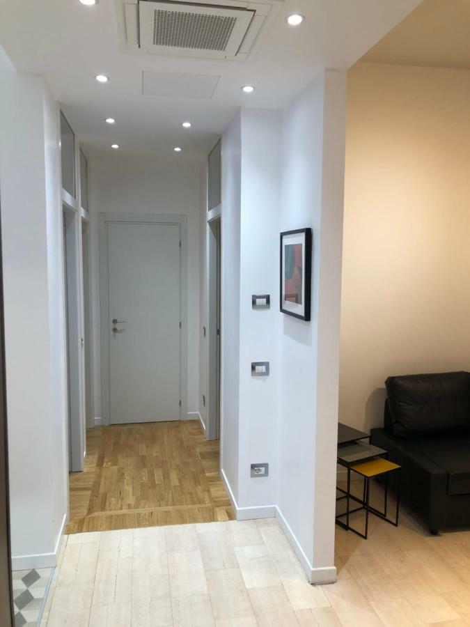 Appartamenti Bruzzanese Milán Exterior foto